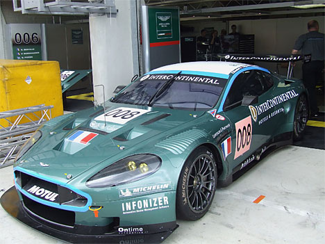Casper Elgaars sikrede sig sammen med Aston Martin teamet #008 sin første podieplacering på Le Mans - en 3. plads i GT1 klassen.